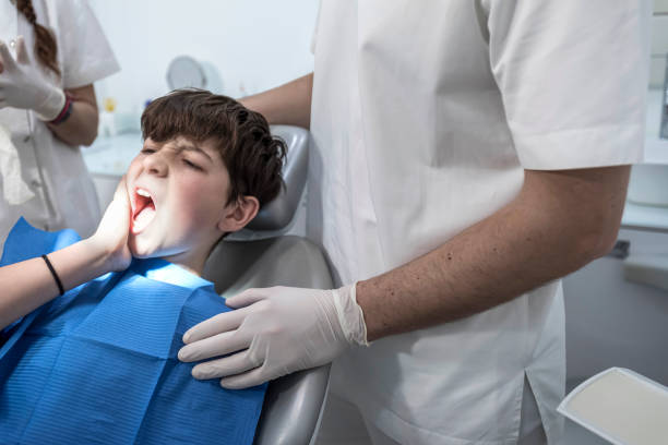 Best Emergency Dental Care for Broken or Chipped Teeth in Southeast Arcadia, FL